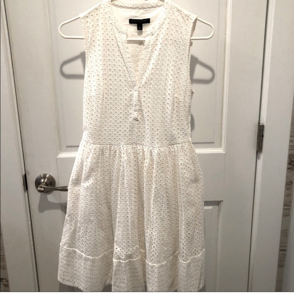 Banana Republic Eyelet Dress size 2 white